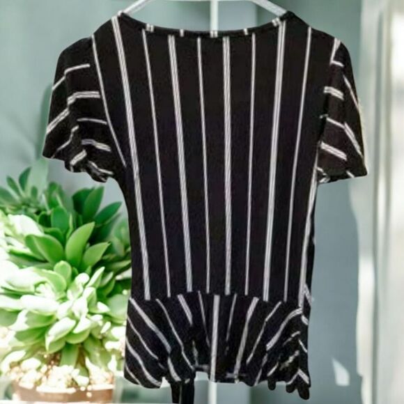 Candies Black and white Striped Blouse SIZE JUNIORS S - Picture 3 of 3